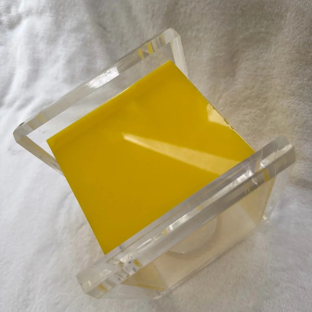 Rare Vintage L & R Enterprises MCM Lucite Yellow Clear Tissue Box Holder Lid